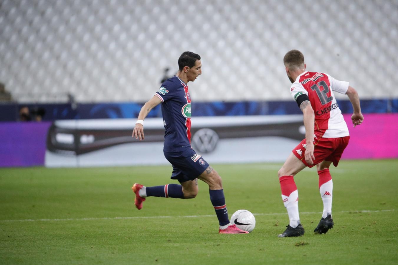 Imagen Angelito Di María continúa sumando trofeos para sus vitrinas y récords personales. Impresionante carrera la del rosarino.