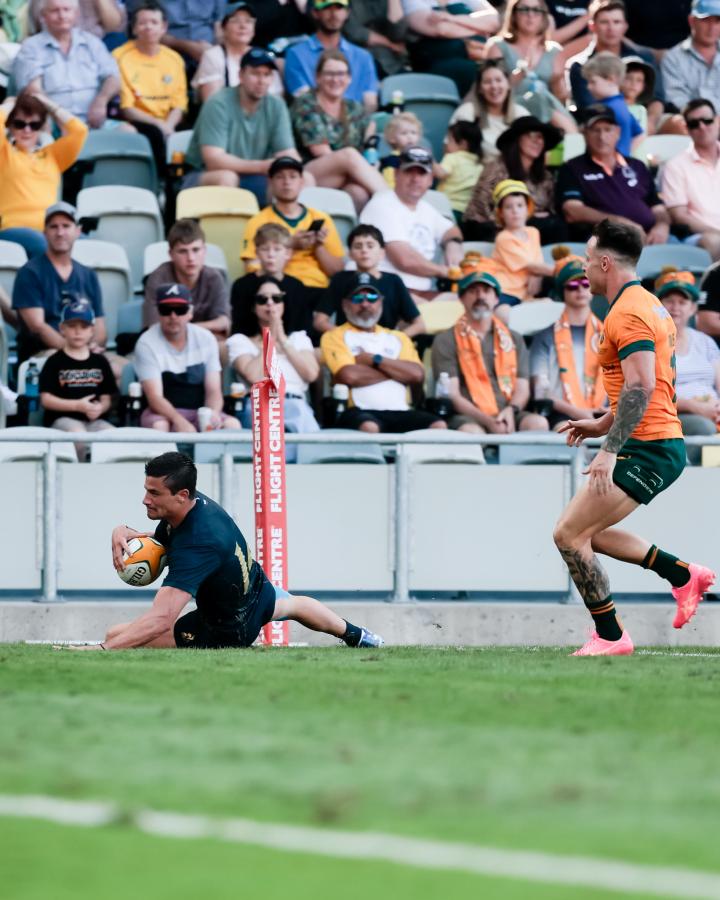 Imagen Bautista Delguy anota uno de los tries de Los Pumas.