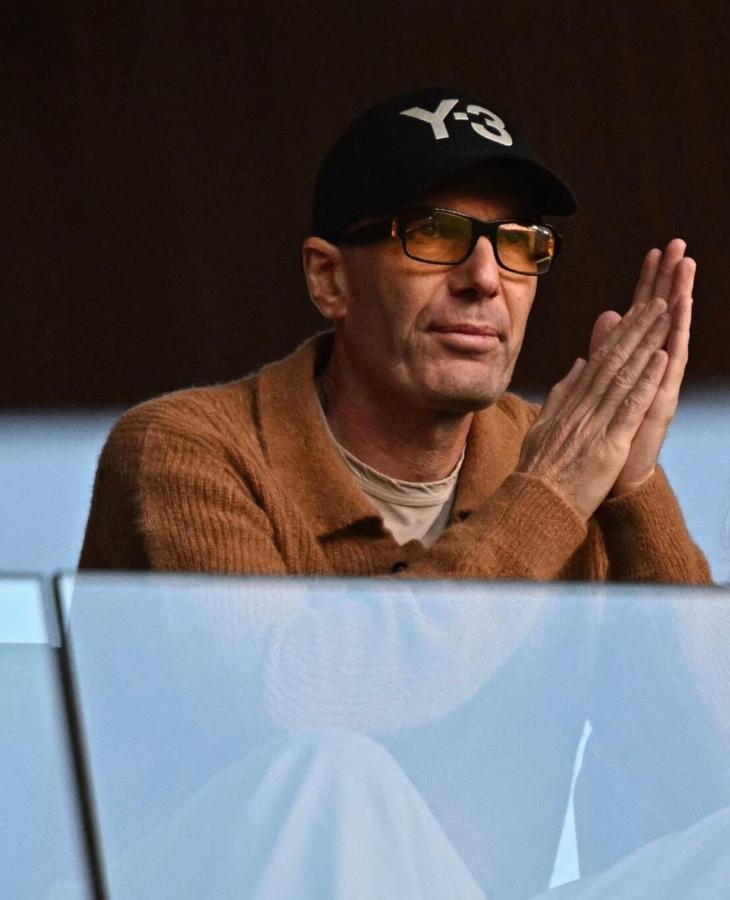 Imagen Zinedine Zidane, en la Copa África, apoyando a su hijo Luca, que ataja para Argelia.