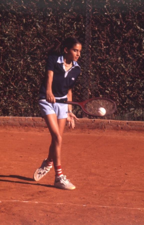 Imagen Gabriela Sabatini, una pequeña de apenas 11 años, en abril de 1982.