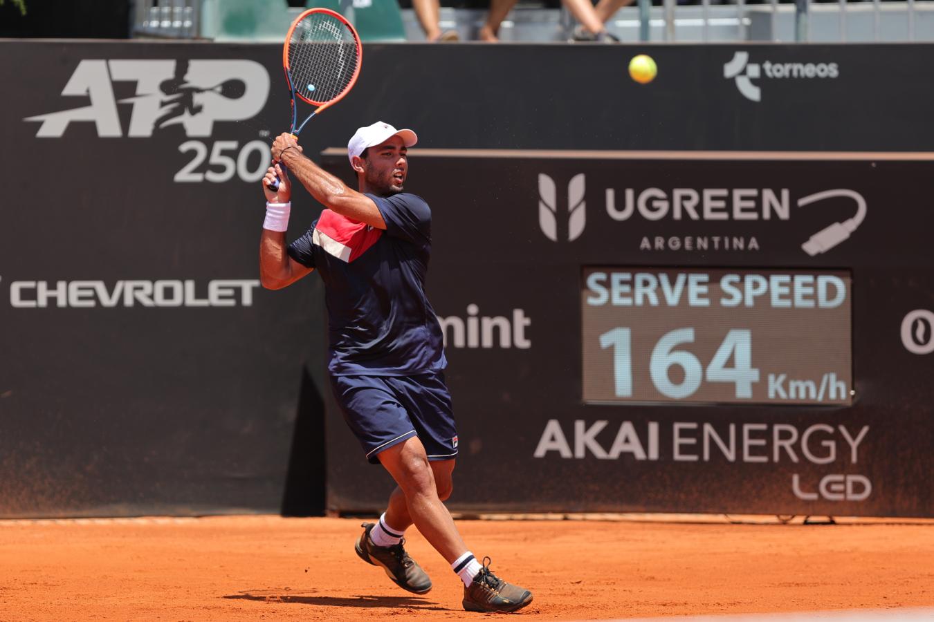 Imagen Renzo Olivo (ARG) se impuso por 6-4 y 6-2 ante Genaro Alberto Olivieri (ARG).