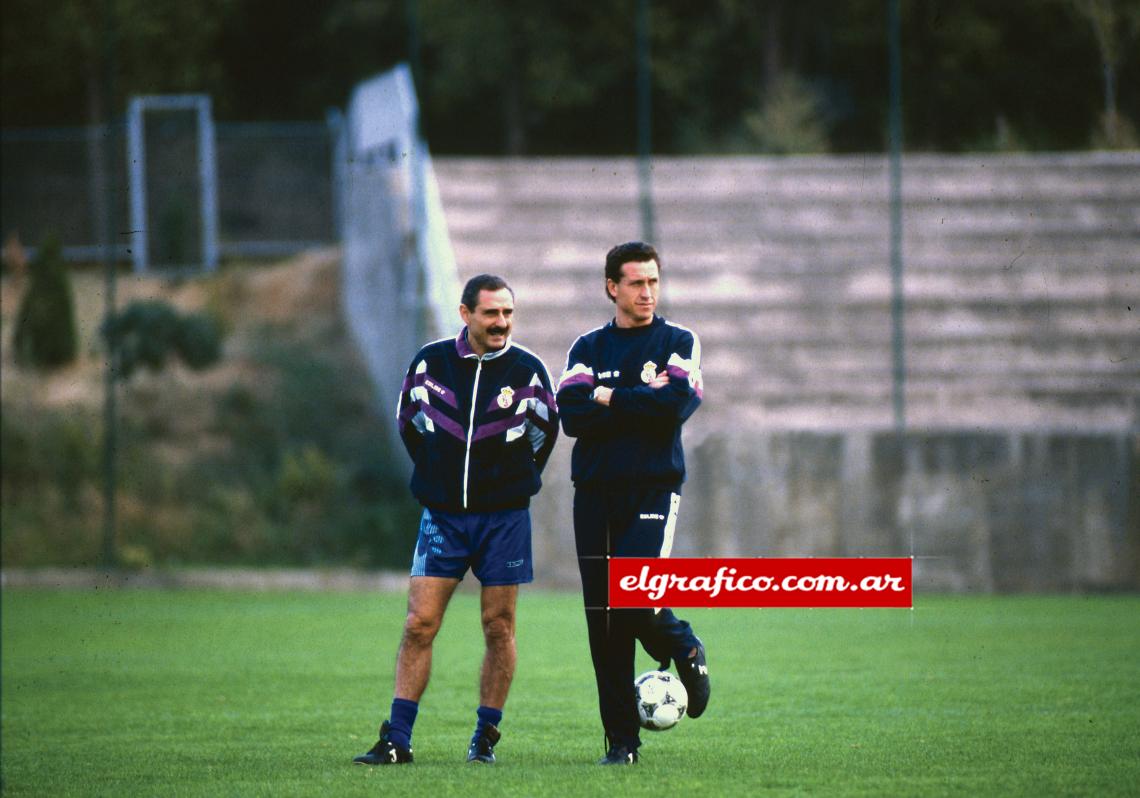 Imagen Dupla con Valdano en el Real Madrid: fueron campeones. Dirigieron al Tenerife.