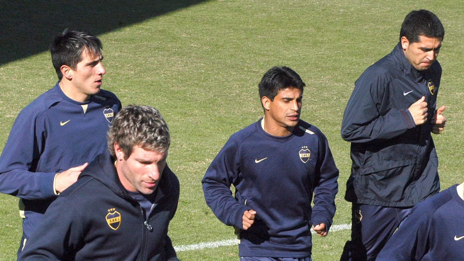 Imagen Migliore, Palermo, Ibarra y Riquelme en un entrenamiento de Boca.