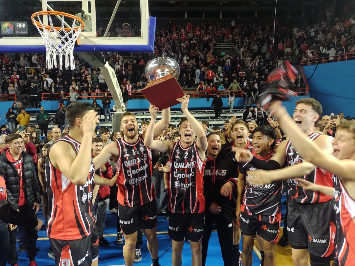 Imagen Quilmes se quedó con la copa amistosa que estaba en juego. Foto: La Capital