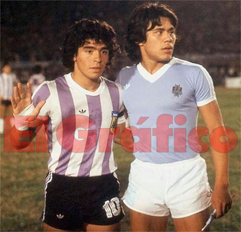 Imagen Diego y Rubén, a finales de los 70', el fútbol del Rio de la Plata.