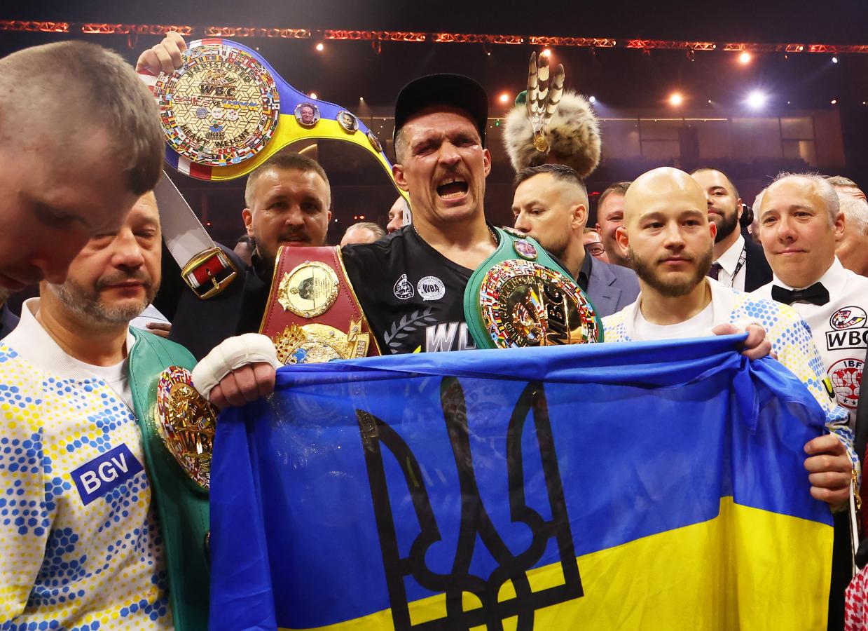 Imagen de Oleksandr Usyk venció a Tyson Fury y es el campeón mundial indiscutido de los pesados