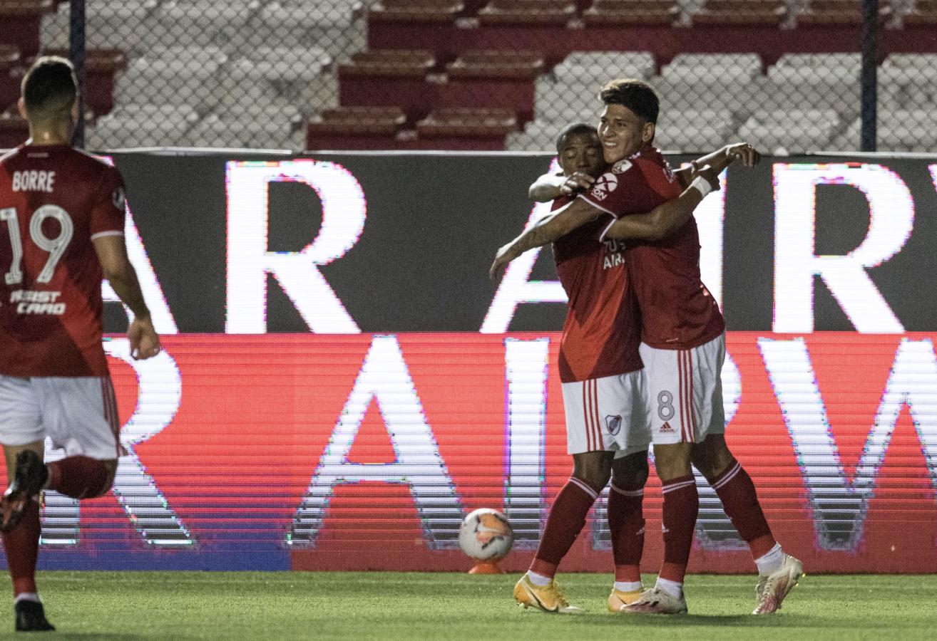 Imagen Carrascal se reencontrará con De la Cruz, como en los tiempos de River. Fotobaires.