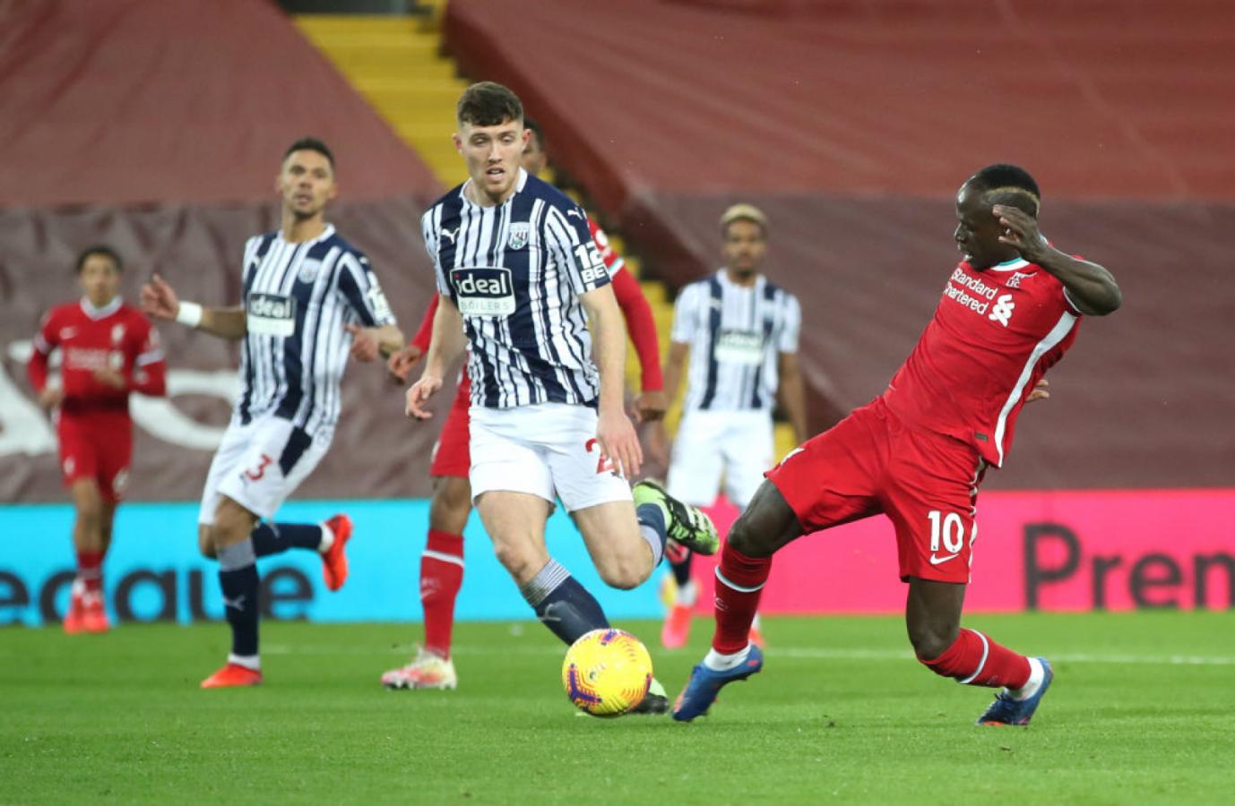 Imagen Mané puso el 1-0 con este derechazo en el primer tiempo. Fue su gol 90 por Premier League.