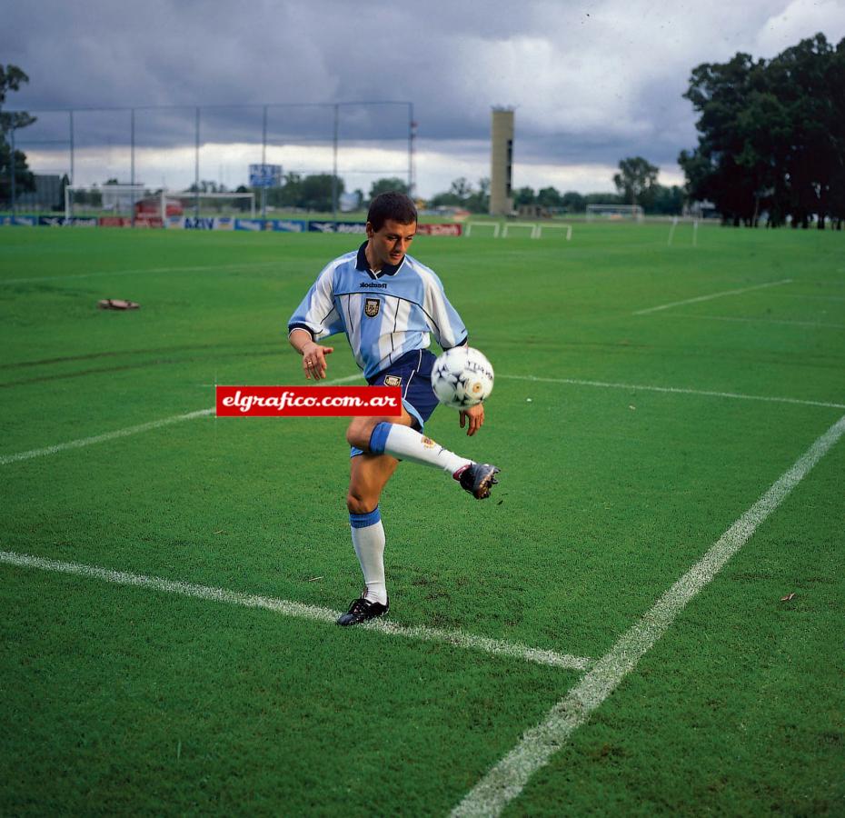 Imagen De taquito también sabe. Fue hombre clave en la era Bielsa y se quedó sin Mundial.