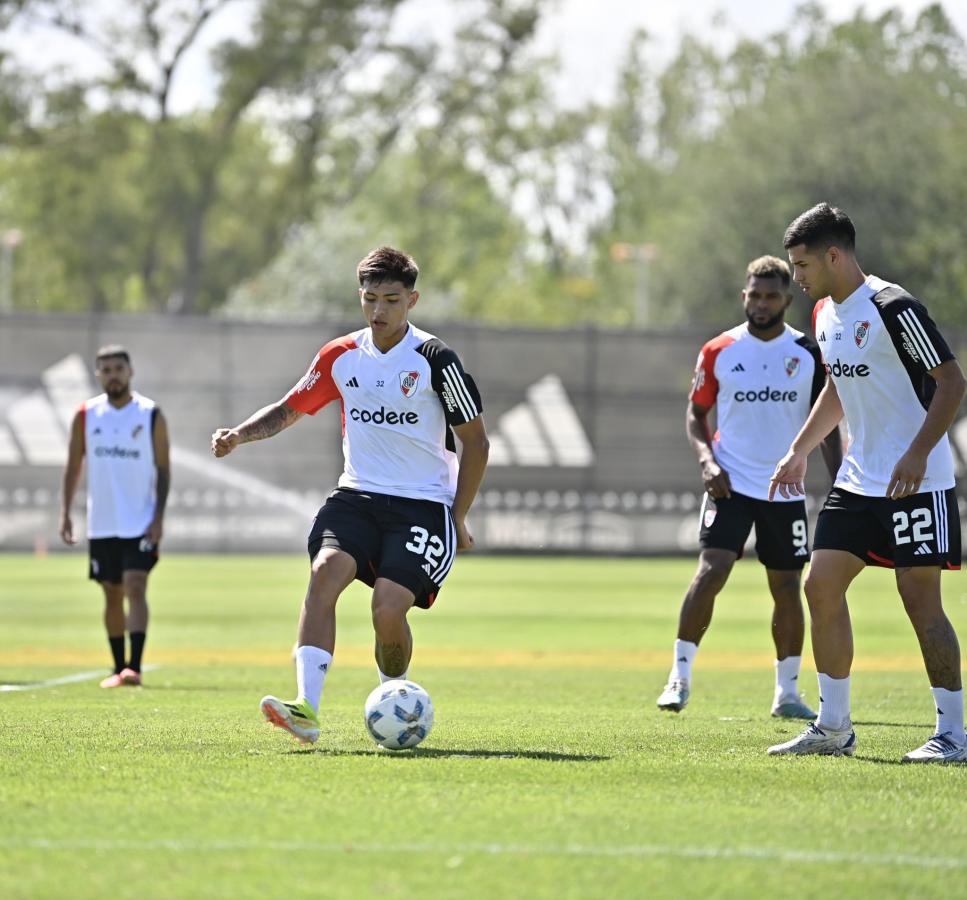 Imagen Agustín Ruberto y Daniel Zabala, en pleno entrenamiento de River.