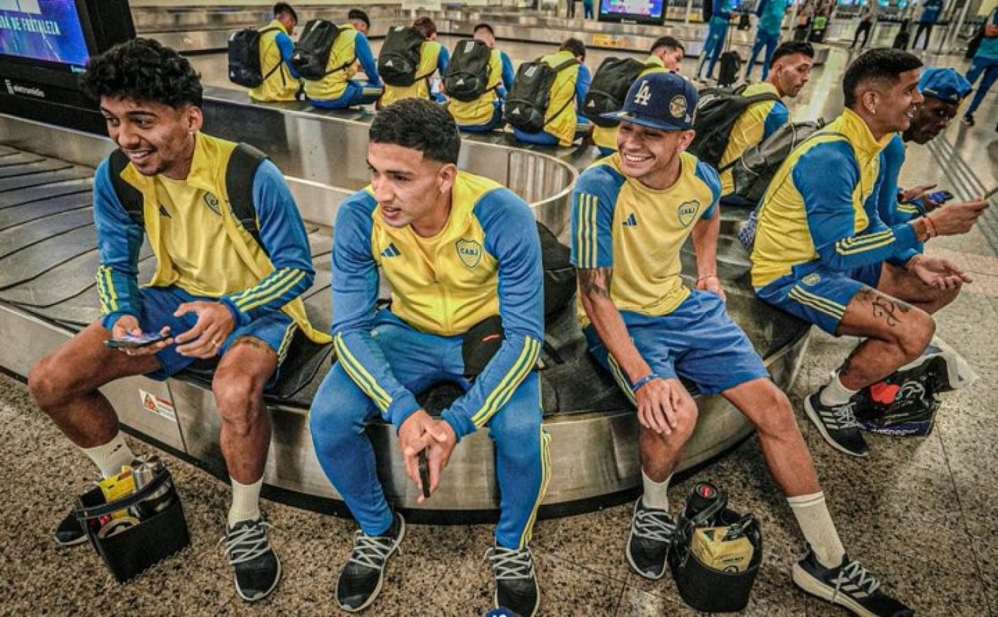 Imagen El vuelo de Boca a Paraguay se retrasó tres horas.