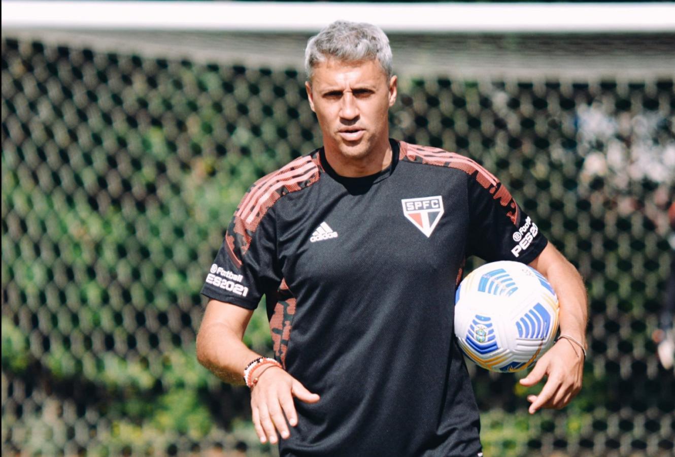 Imagen Crespo ya tuvo una experiencia en Brasil dirigiendo a San Pablo.