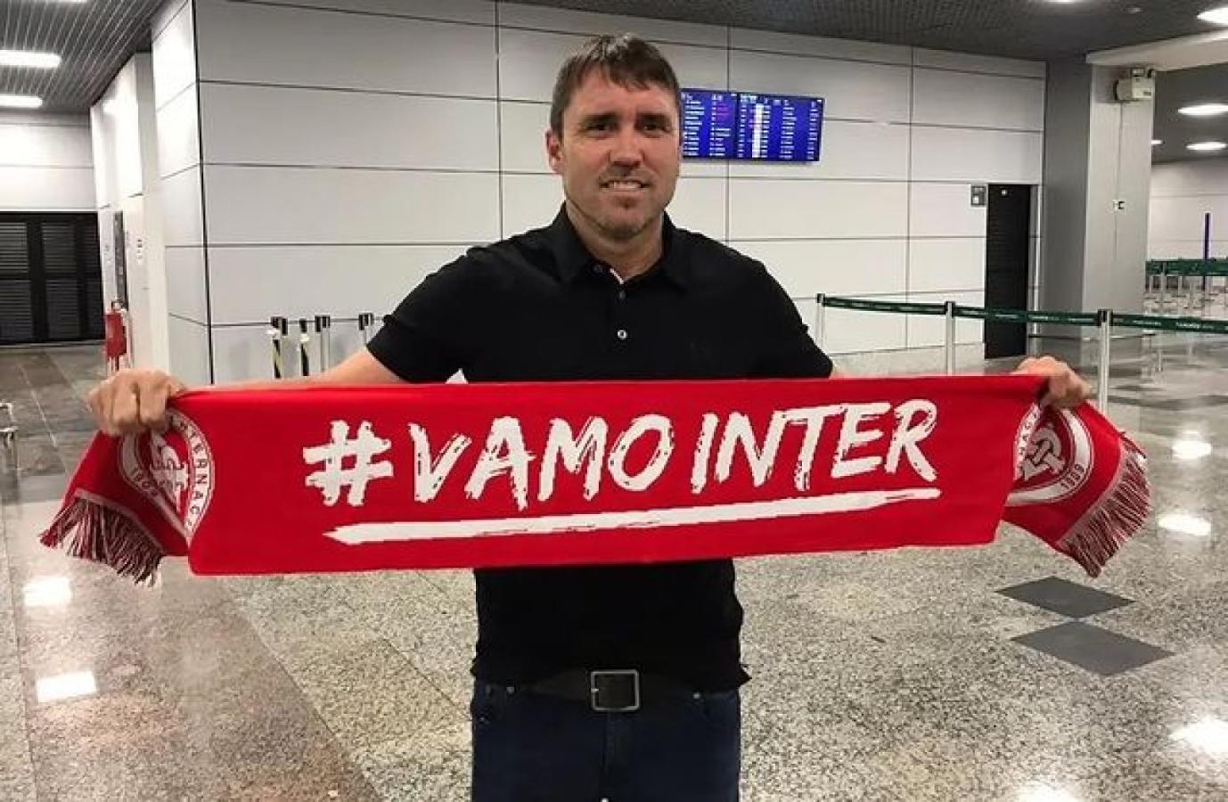 Imagen Eduardo Coudet ya fue entrenador de Inter de Porto Alegre en 2020.