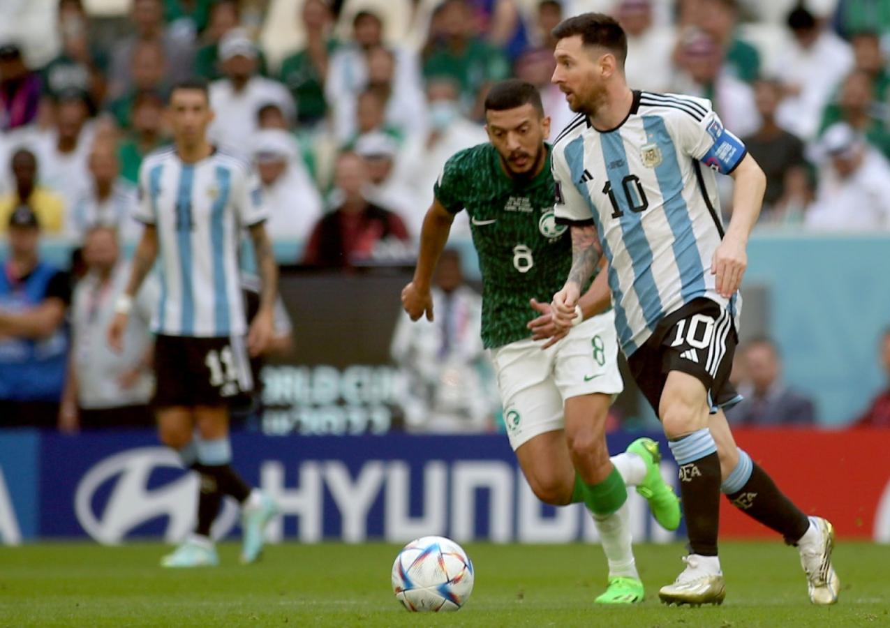 Argentina 1-2 Arabia Saudita: el compacto del cachetazo que recibió la Scaloneta en su debut | El Gráfico