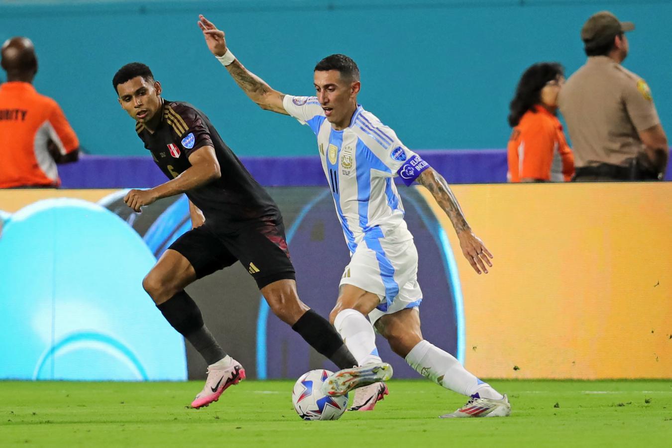 Imagen Di María lució la cinta ante Perú por la Copa América 2024