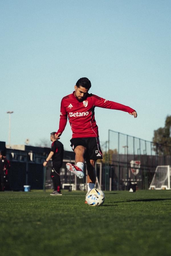 Imagen Paulo Díaz sería vendido en el próximo mercado de pases.