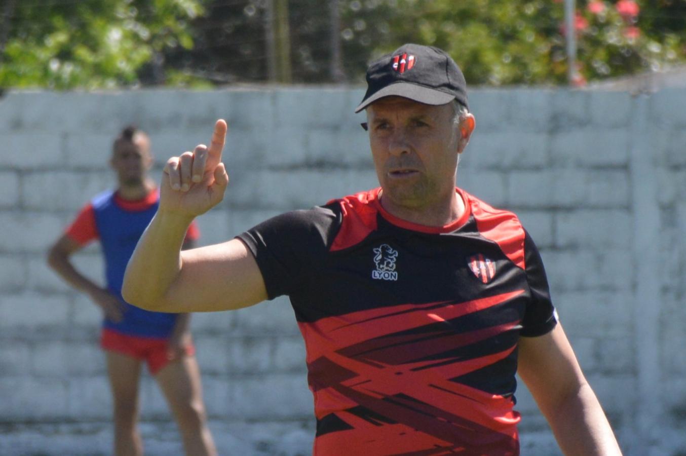 Imagen Gustavo Álvarez debió irse de Patronato ante los malos resultados