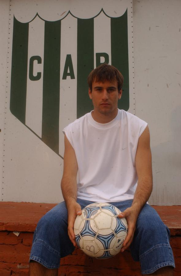 Imagen En el Taladro jugó en 2004. Jugó 38 partidos y convirtió 11 goles.