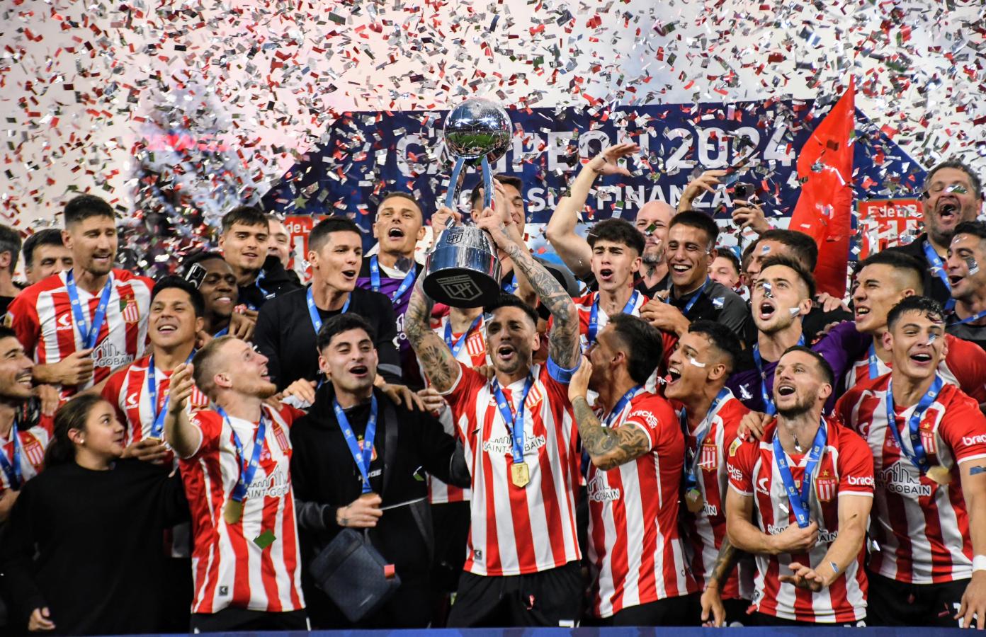 Imagen de Estudiantes se consagró campeón de la Copa de la Liga tras vencer a Vélez por penales