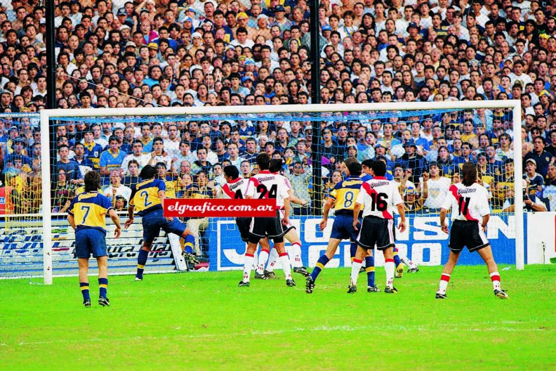 Imagen Jorge Bermúdez la empujó al gol.