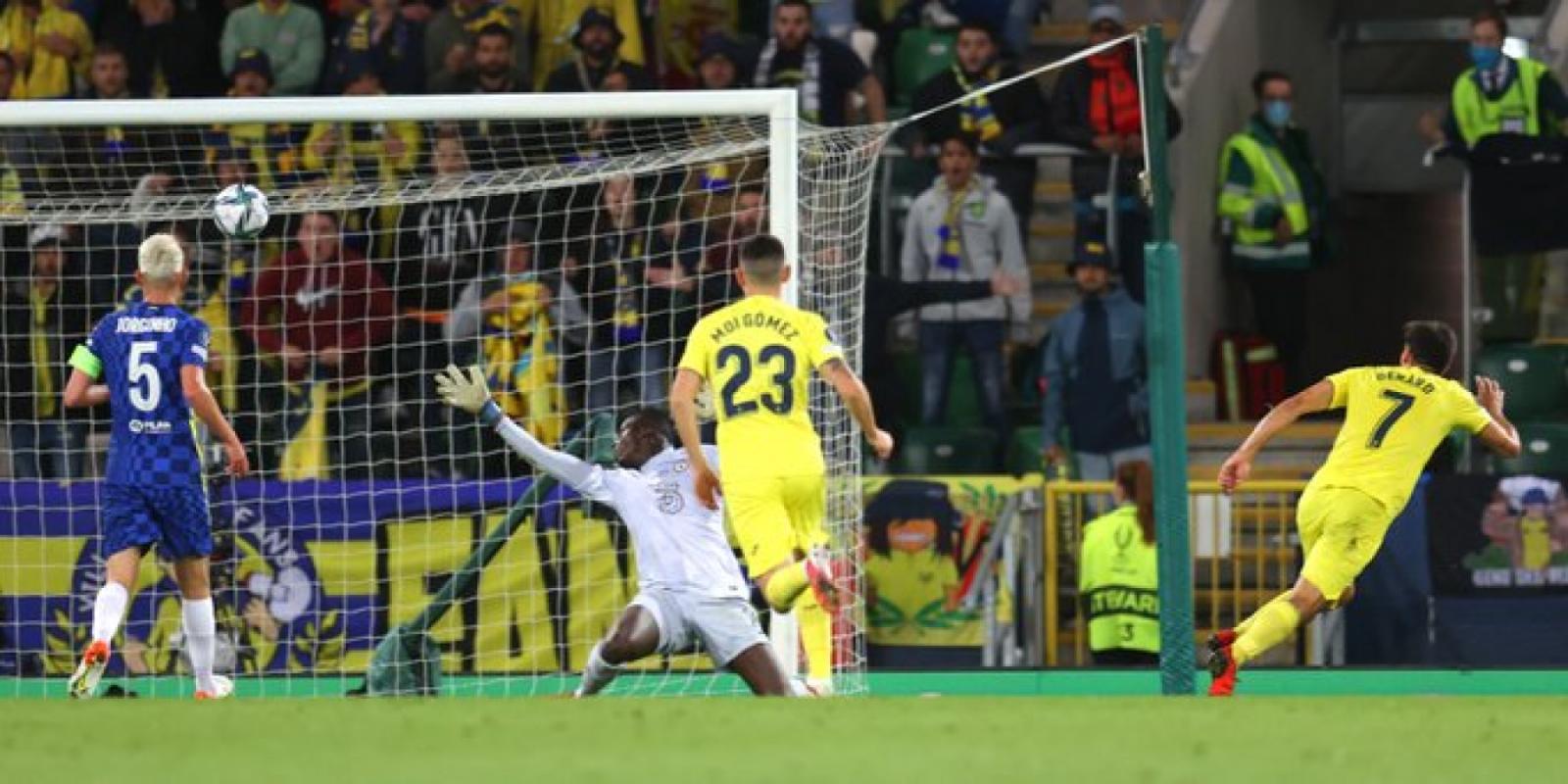 Imagen La enorme definición de Gerard Moreno para darle el empate al Villarreal.