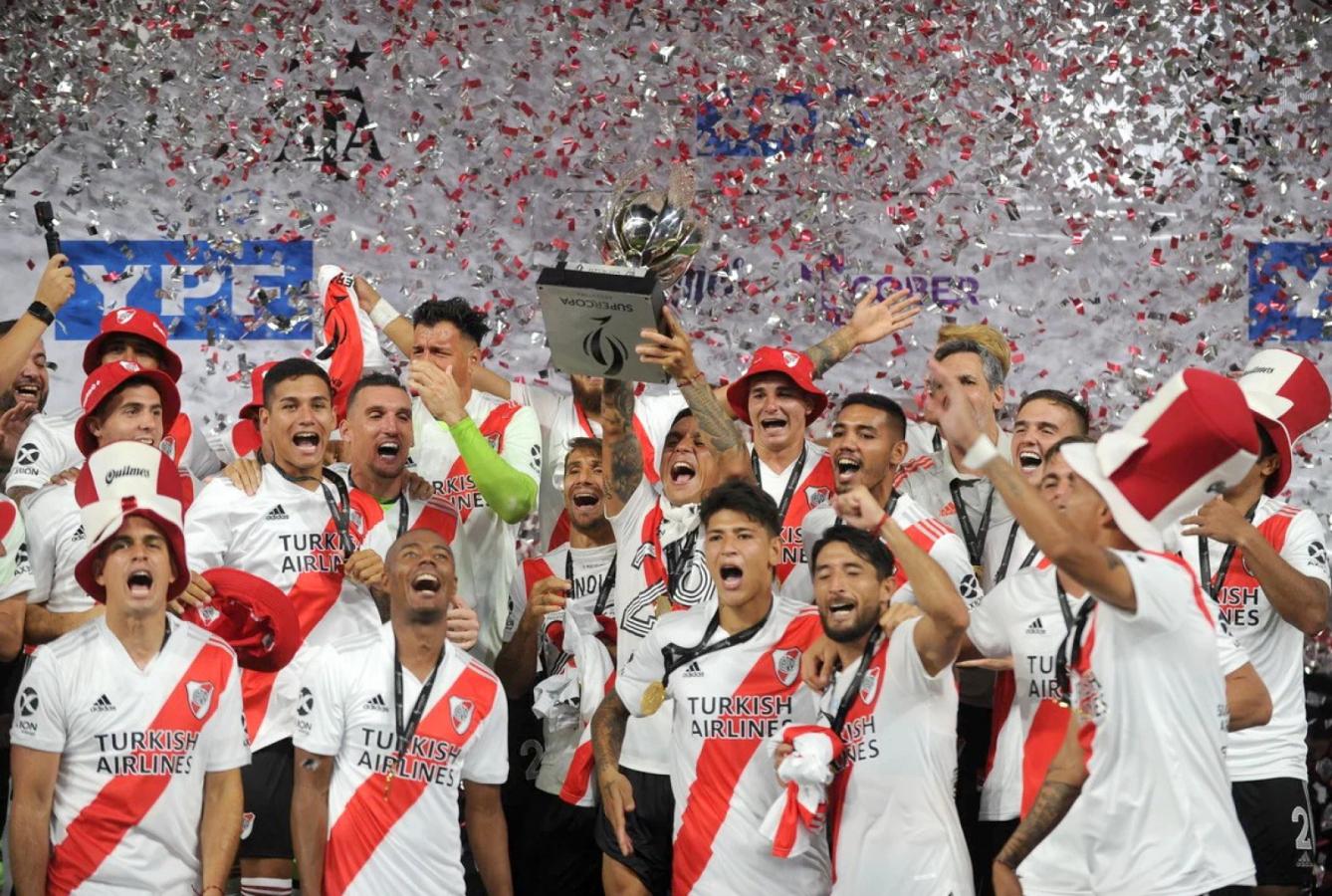 Imagen La alegría es solo millonaria. River se quedó con la Supercopa Argentina el pasado 4 de marzo.
