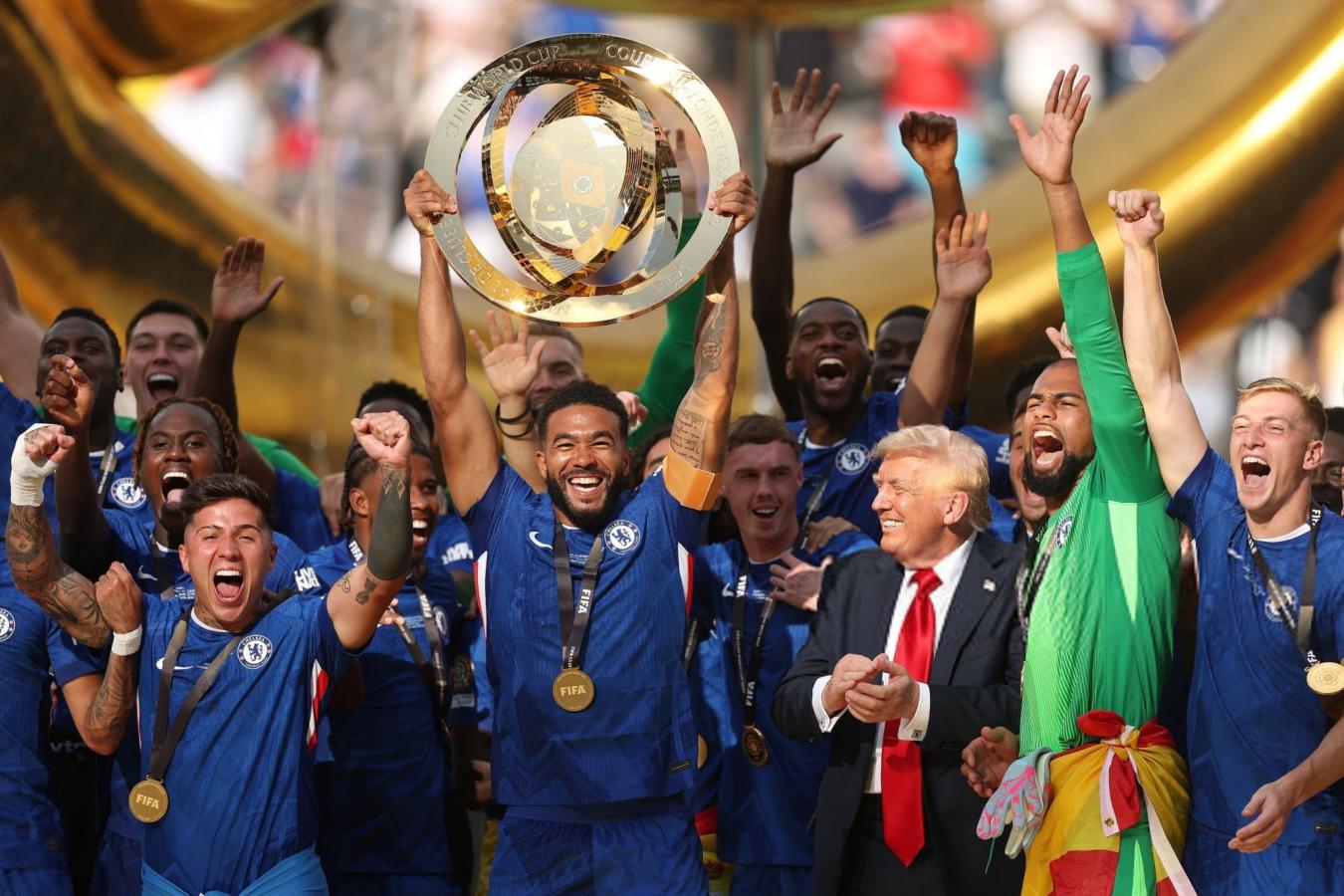Imagen "Vengo a festejar con ustedes", les dijo Donald Trump a los jugadores de Chelsea.