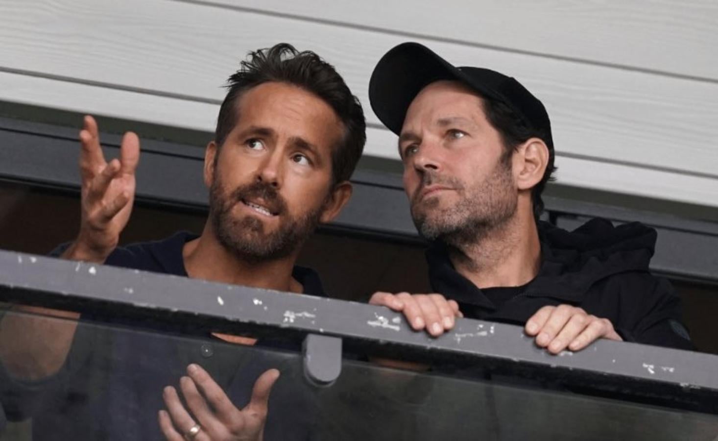 Imagen Deadpool y Antman (Reynolds y Rudd) en una jornada histórica para Wrexham