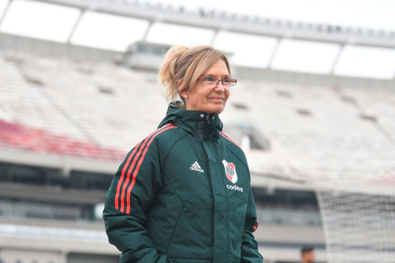 Imagen Sandra Rossi y una vuelta al trato directo con los jugadores.