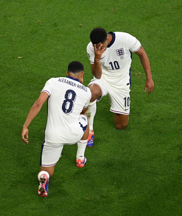 Imagen Jude Bellingham y Trent Alexander-Arnold, amigos y compañeros en la Selección, se reencontrará en el Madrid.
