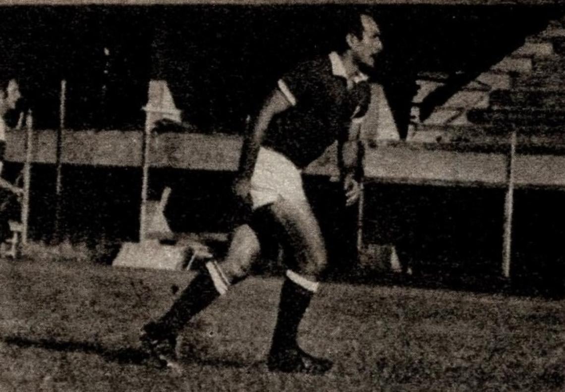 Imagen Alfredo Ortiz, en 1971, recibió de Banfield un ofrecimiento para que Ferro se dejara ganar.