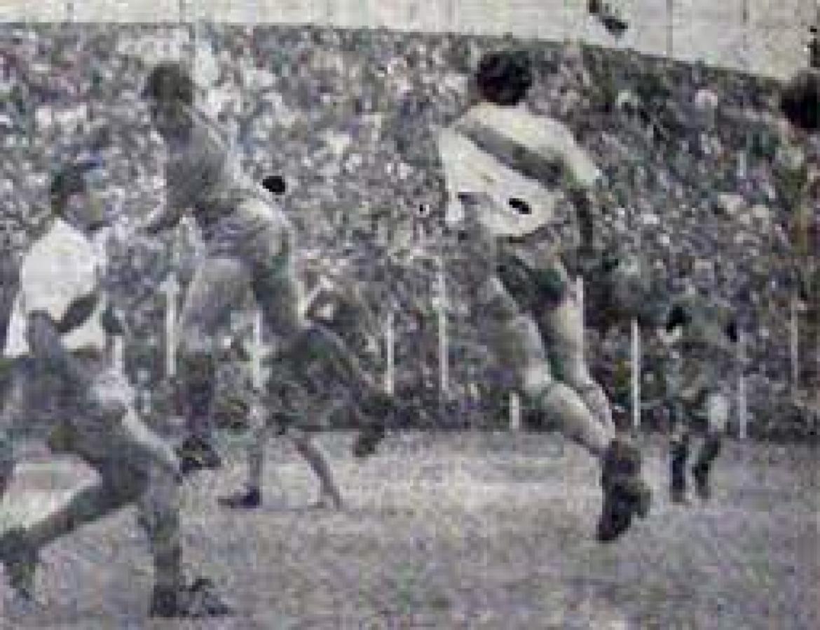 Imagen Boca 2-0 River, Copa Británica 1946. Historia de Boca