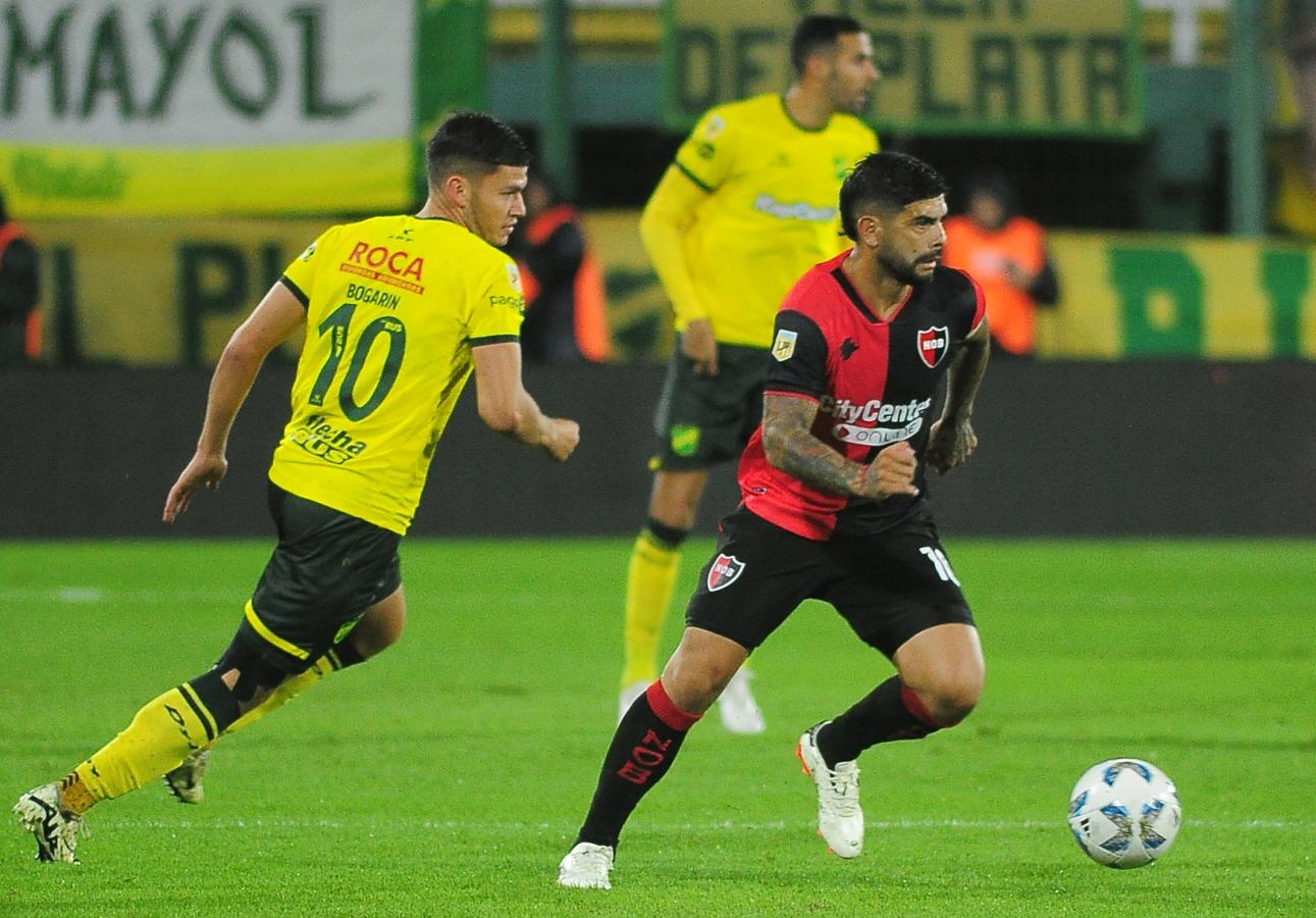 Imagen Ever Banega y un flojo partido en Florencio Varela. Foto: Fotobaires