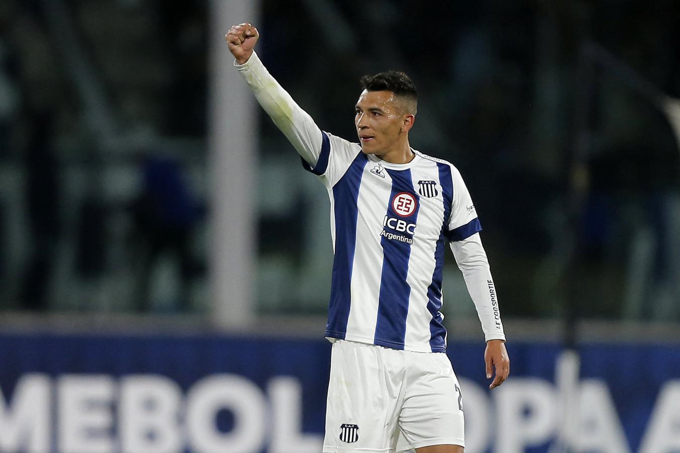 Imagen Rubén Botta sufre un desgarro que incluso lo pone en duda para el choque de vuelta del 21/8.