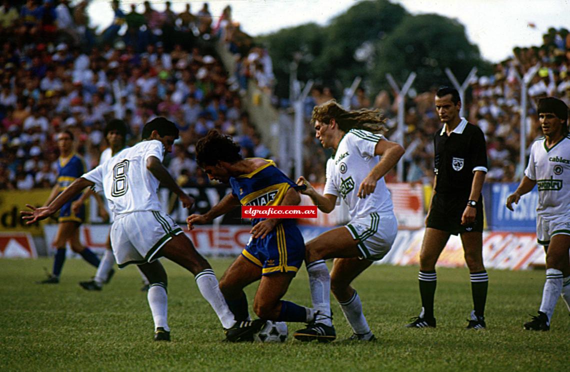 Imagen En Boca jugó 168 partidos y convirtió 52 goles.