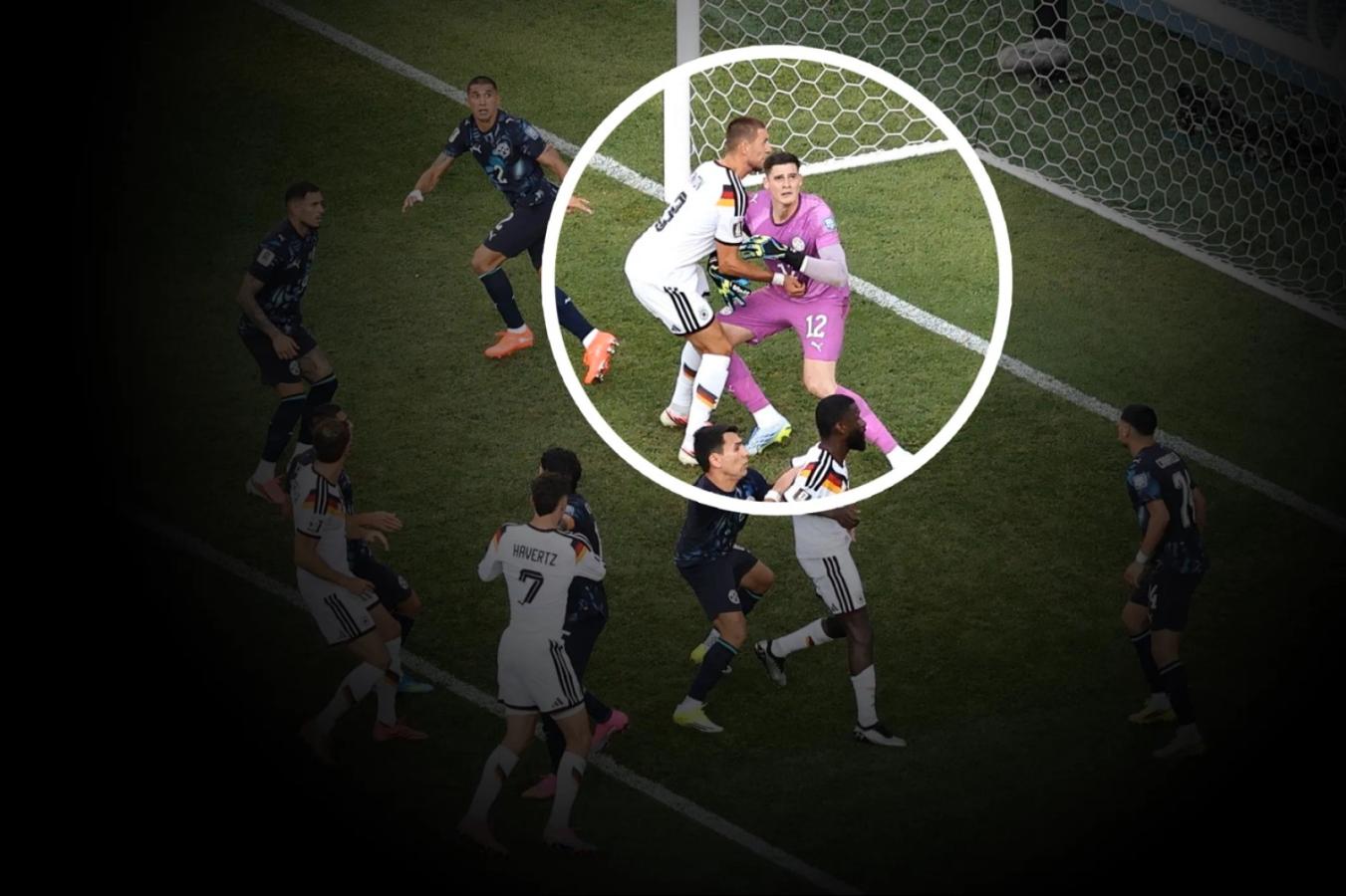 Imagen La imagen que eligió la FIFA para ilustrar la implementación exitoso en el cobro de las faltas tácticas en ataque.