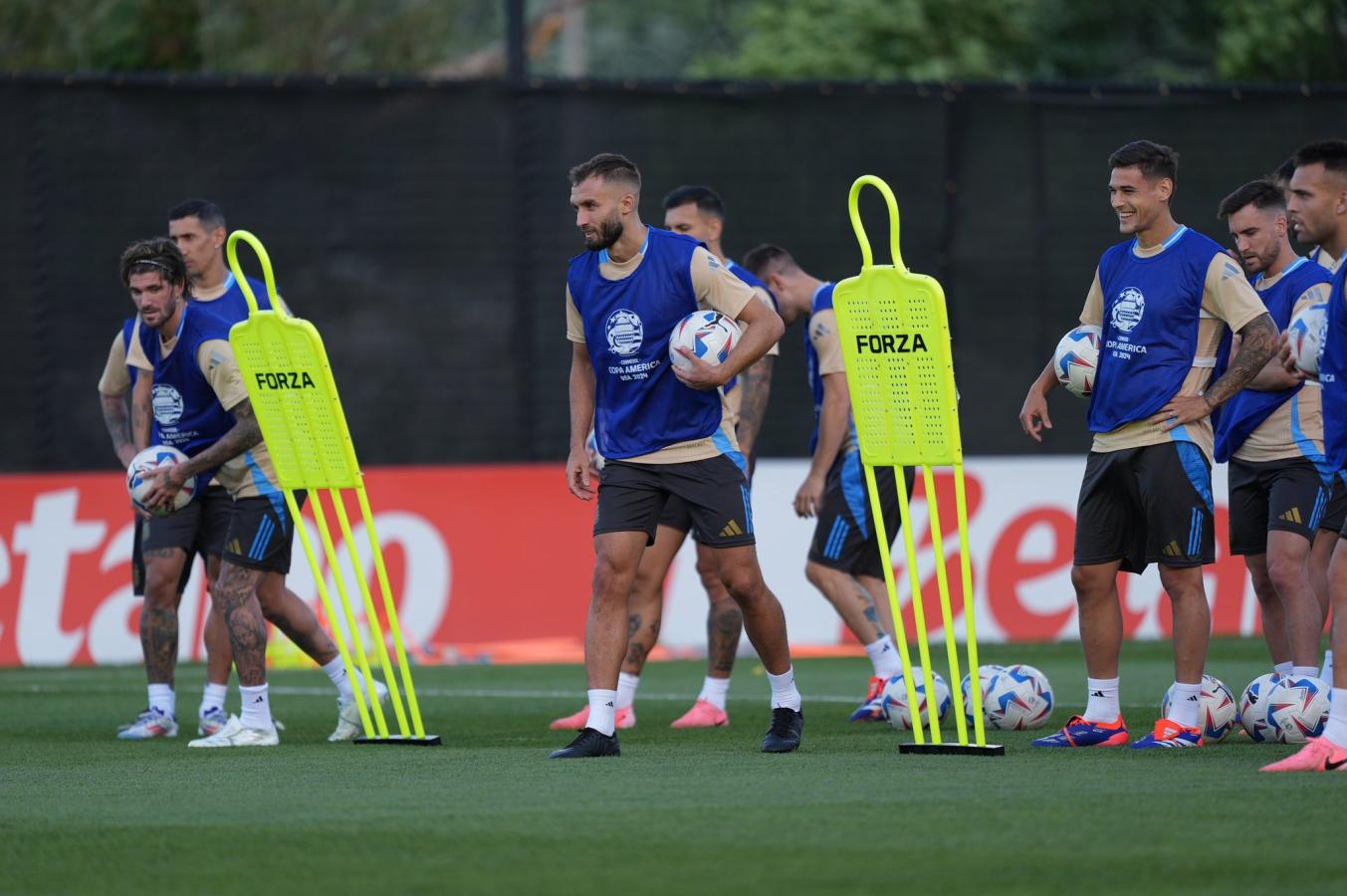 Imagen La Selección Argentina tendrá esta tarde su último entrenamiento en Miami.