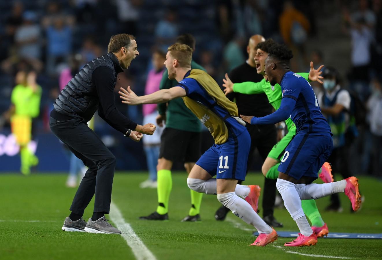 Imagen Pitazo final y la locura que comienza a desbordarse en Chelsea, merecido campeón de Europa. Foto: @ChelseaFC
