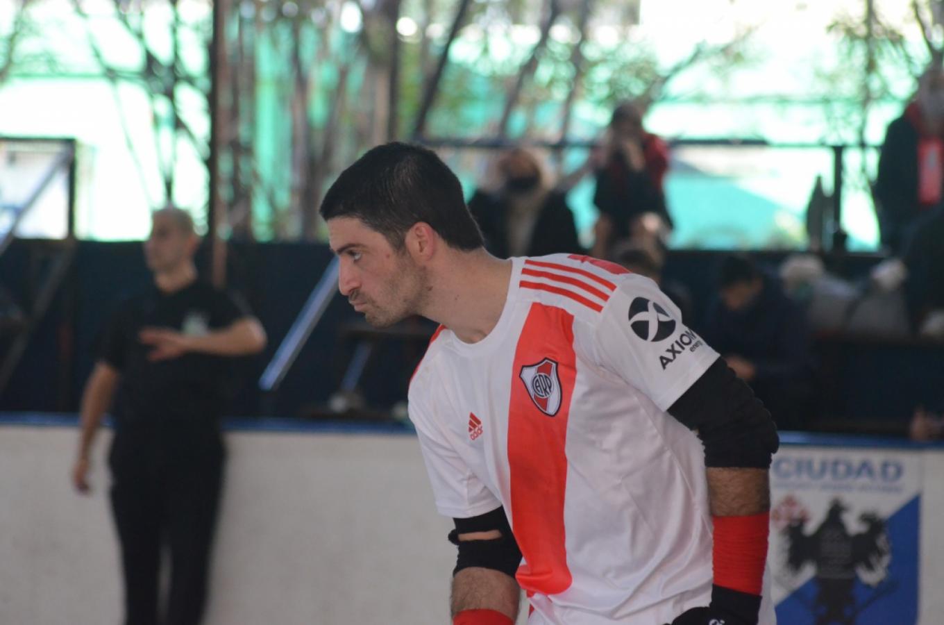 Imagen Matías Dengra, agredido en el abdomen, tiene fuerzas para seguir en el campeonato.