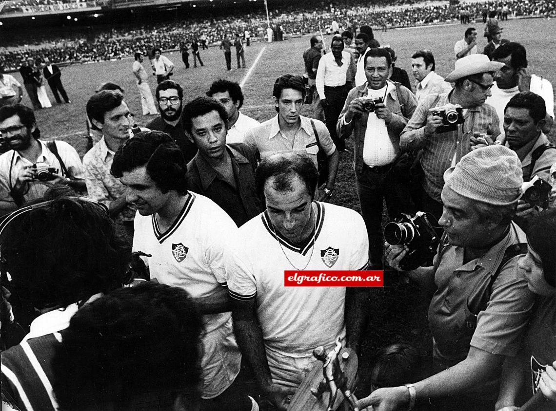 Luis Artime jugó en Fluminense en el año 1972.