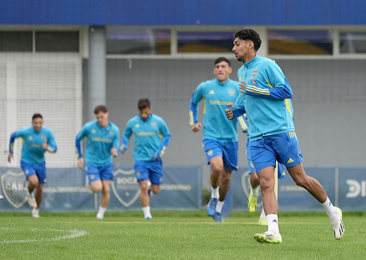 Imagen Cristian Medina reemplazará a Jabes Saralegui en el mediocampo.