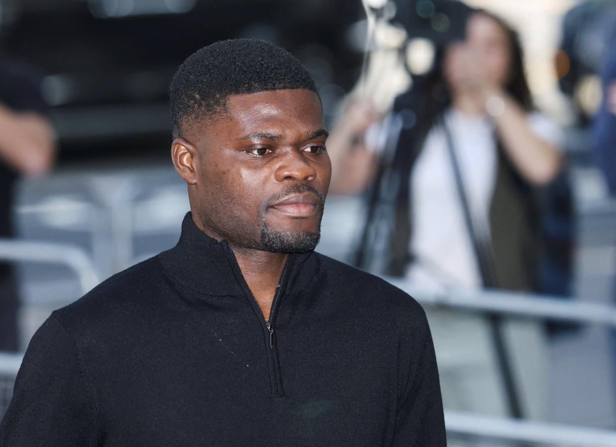 Imagen Thomas Partey estuvo 15 minutos en el Tribunal y logró la libertad condicional bajo fianza.