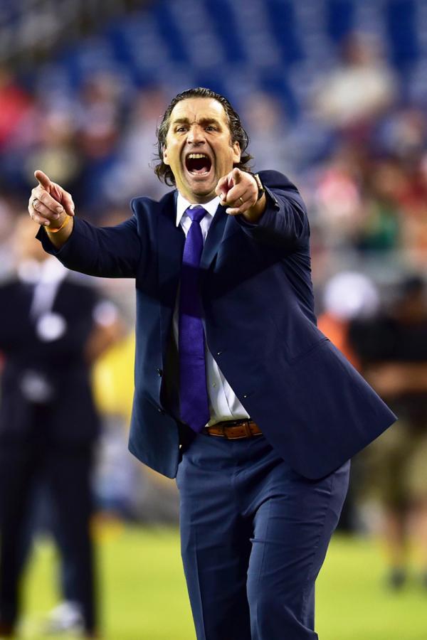 Juan Antonio Pizzi, campeón de América con la "Roja"