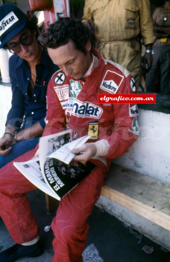 Imagen Niki Lauda es un sinónimo de perseverancia, tras sufrir un accidente que pudo costarle la vida, él siguió adelante y nunca dejó de correr.