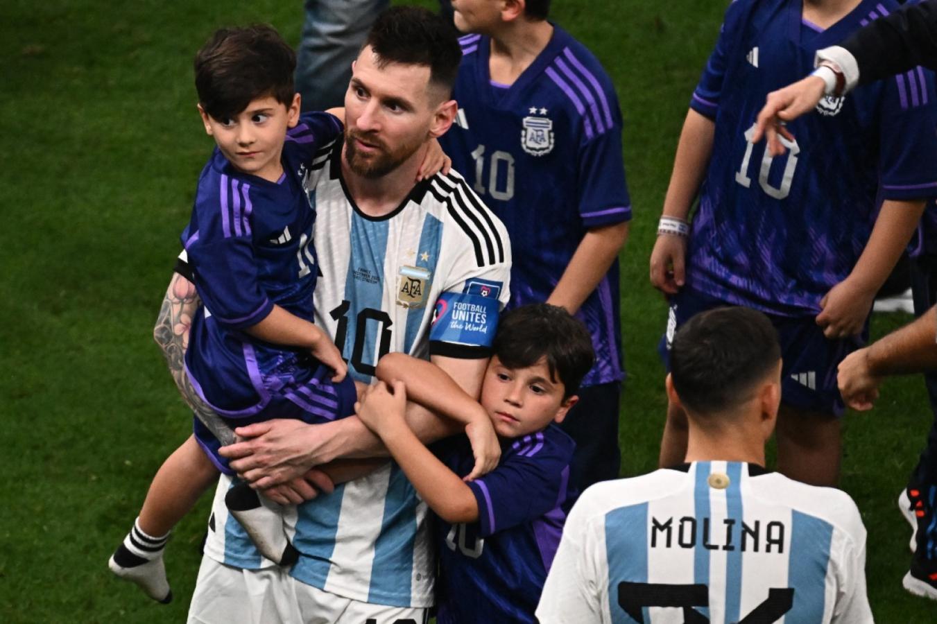 Imagen La familia de Messi, presente en los festejos