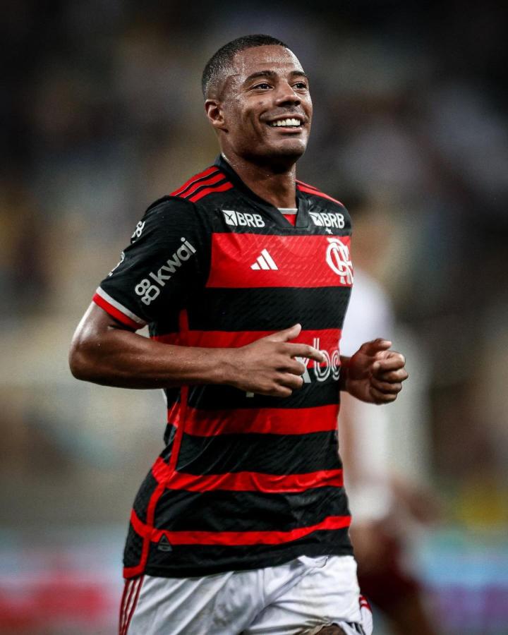 Imagen De la Cruz ya está adaptado a Flamengo y vive su presente con una sonrisa.