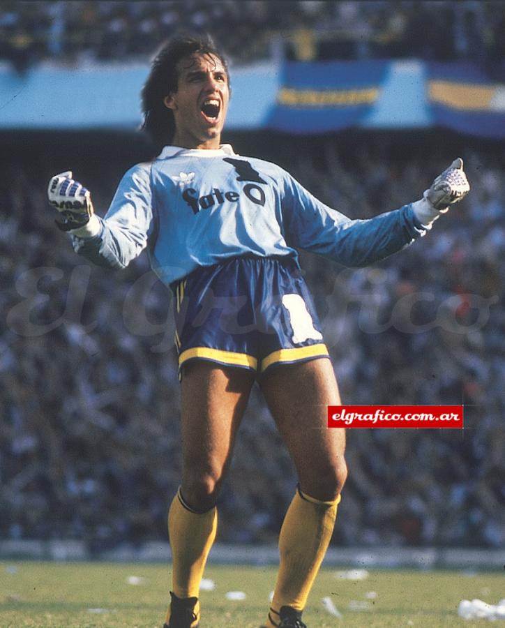 Imagen Navarro Montoya defendió el arco de Boca dese 1988 hasta 1996.