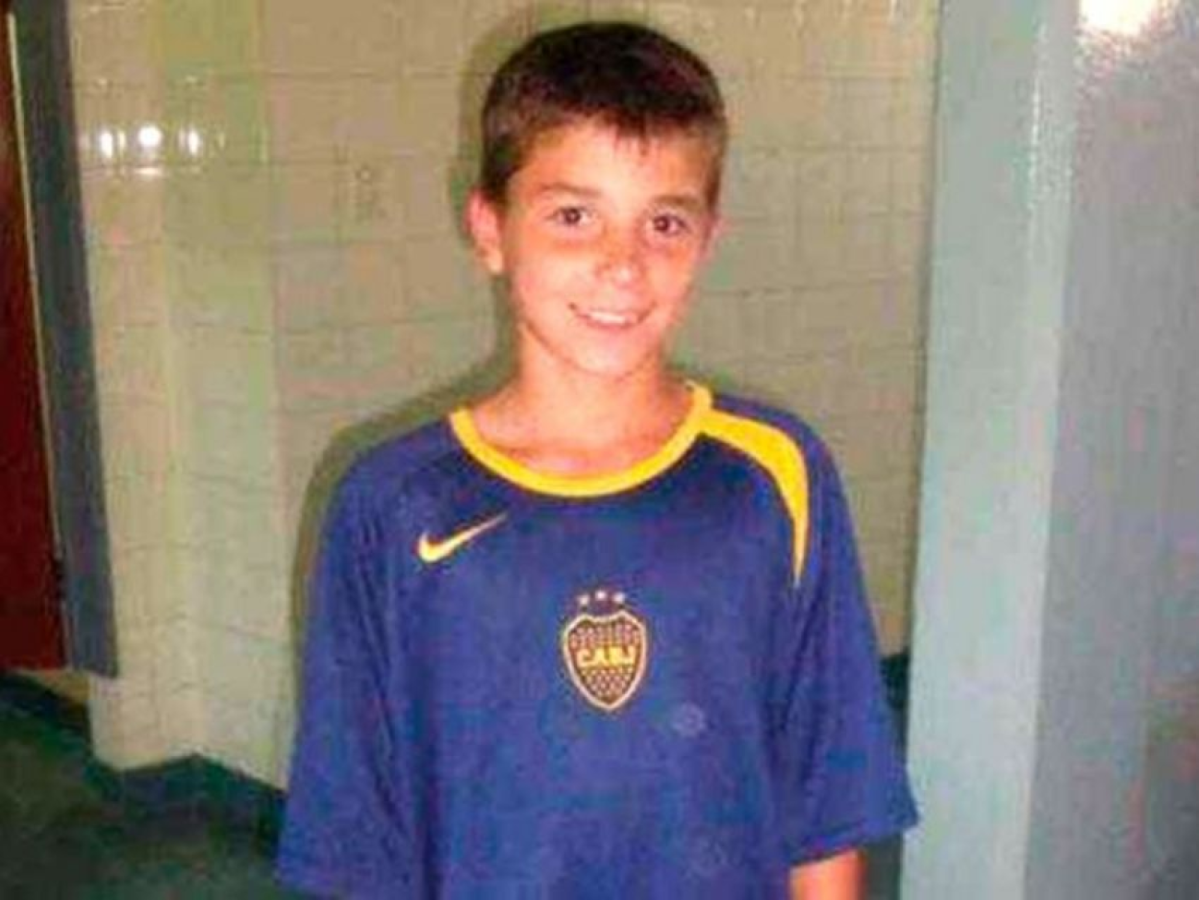 Álvarez con los colores de Boca. "Lo llevé a Boca para medirlo, sólo a eso", reconoció Foglia.