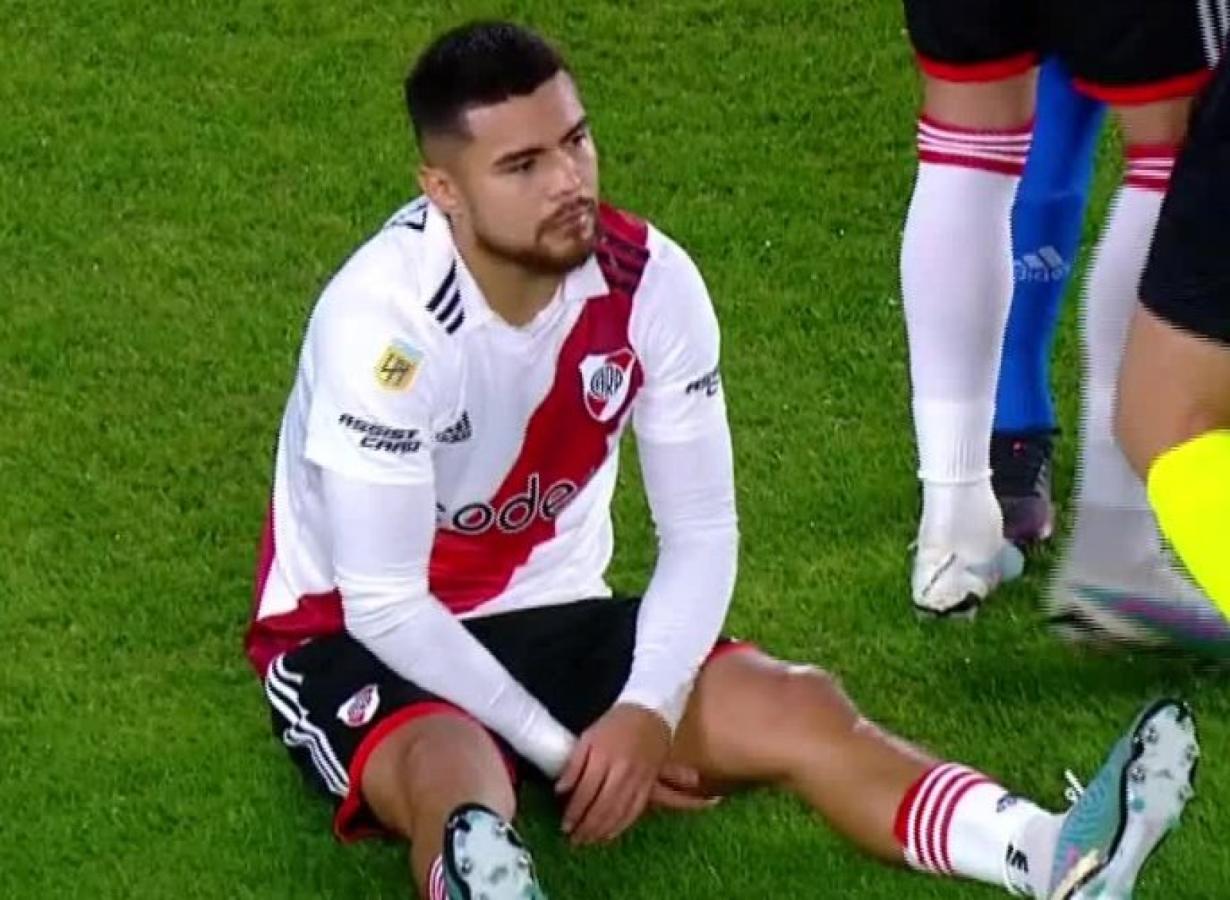 Imagen Paulo Díaz y su lesión frente a Independiente.