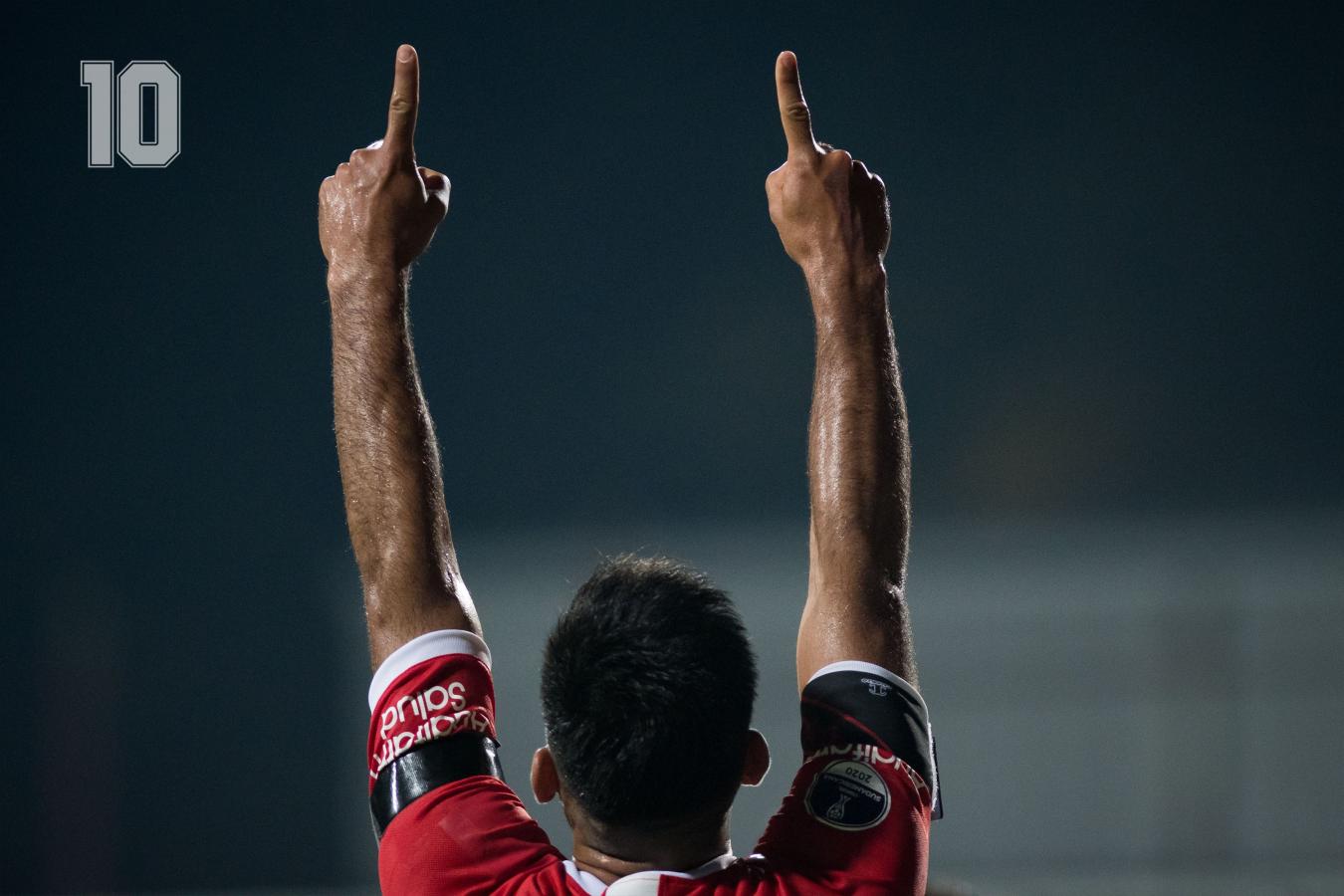 Imagen Para vos, Diego. Romero le dedica su gol al más grande de todos los tiempos. Foto: @Independiente